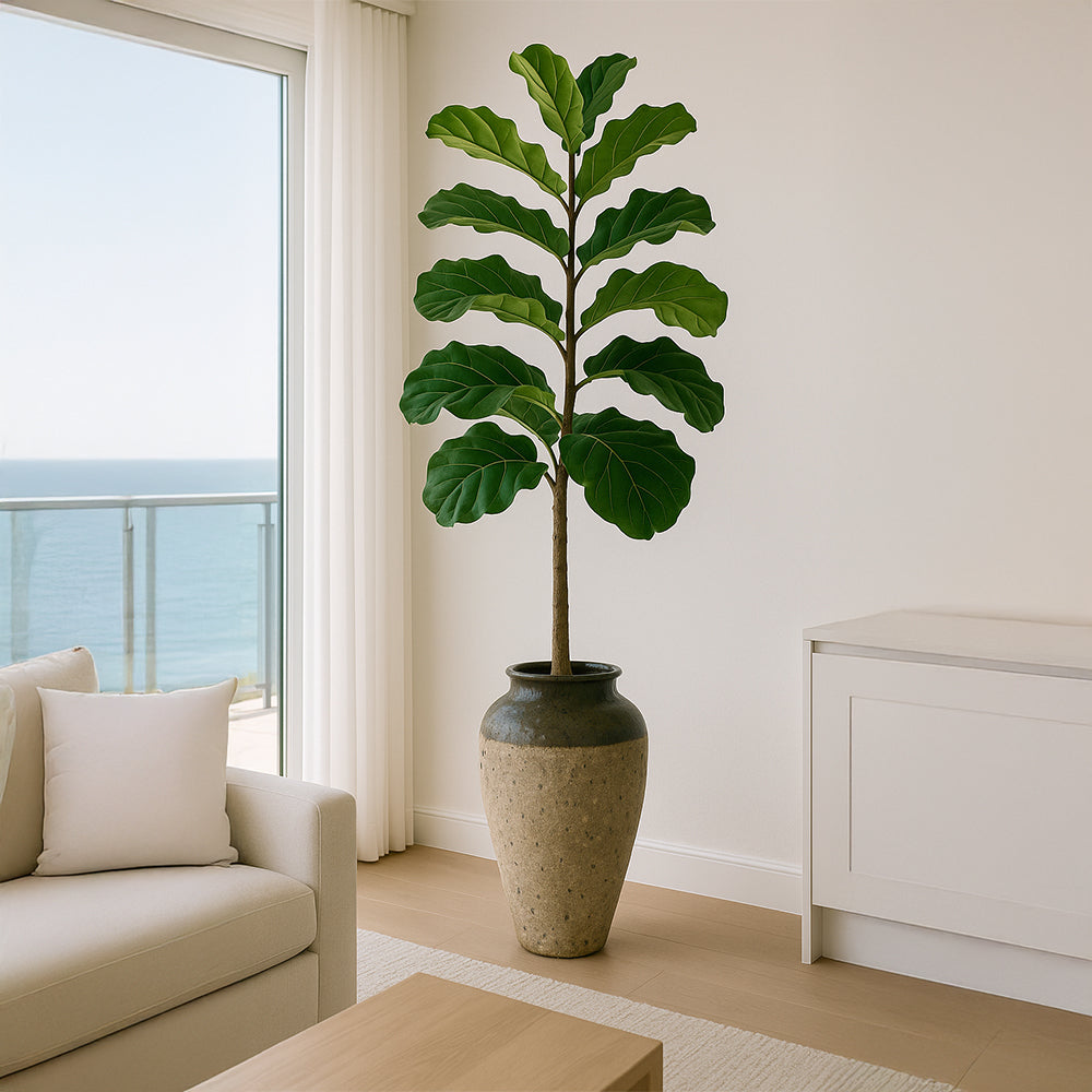 Maceta decorativa de cerámica con textura en beige