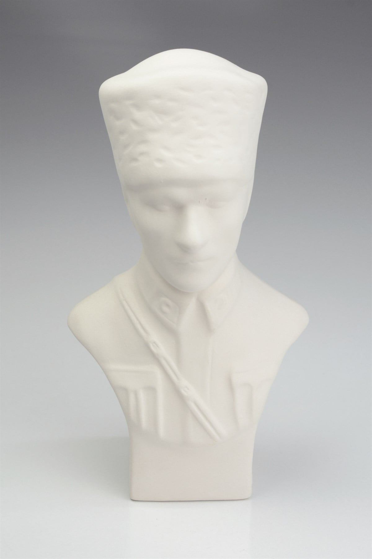 Atatürk Statue Ceramic Bisque